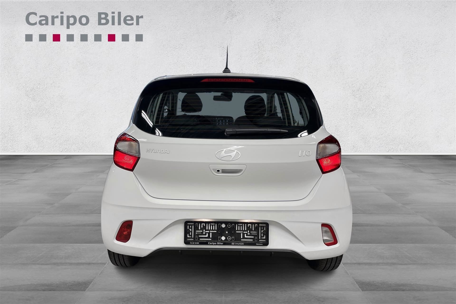Hvid Hyundai i10 fra 2024