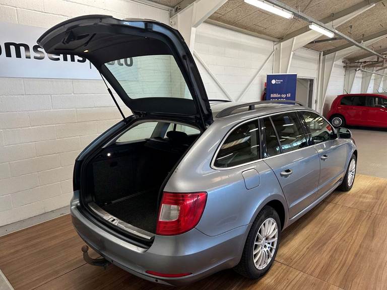 Skoda Superb 1,6 TDi 105 Active Combi GreenLine