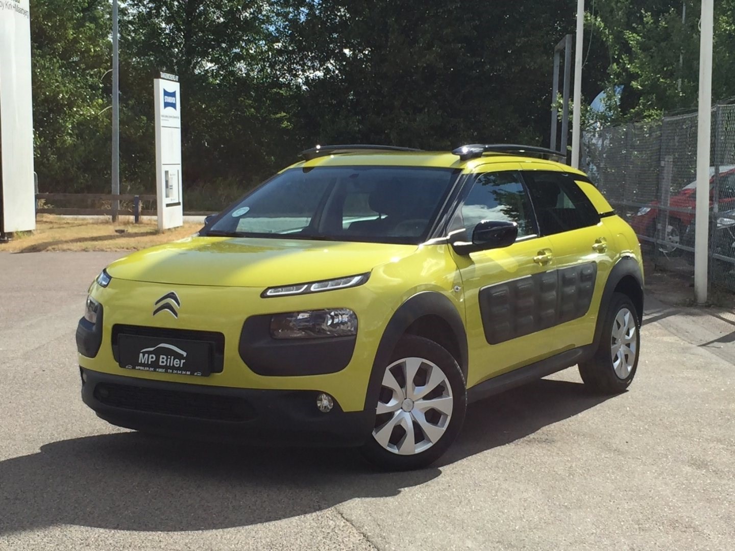 Guide til Citroen C4 Cactus PureTech 110 Stop&Start Shine (Årgang 09/2014 - 10/2017)