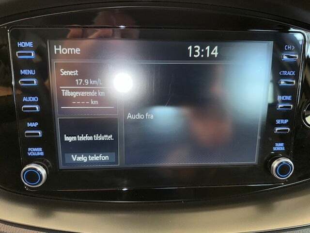 Hvid Toyota Aygo X fra 2022