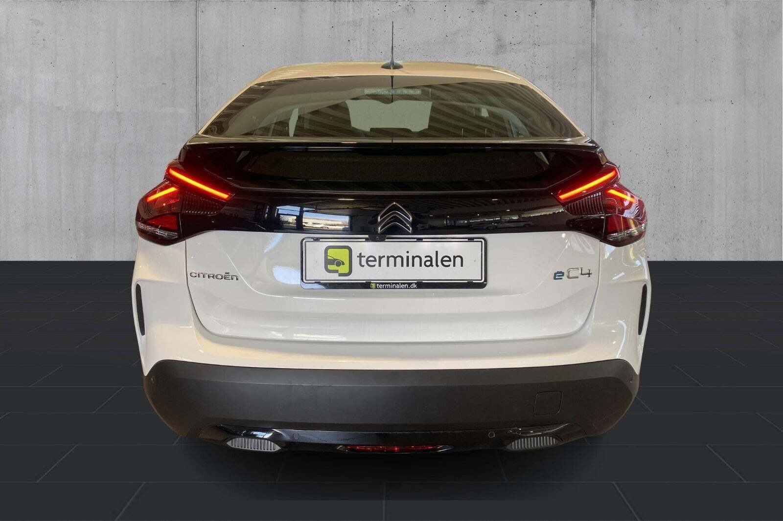 Hvid Citroën ë-C4 fra 2024