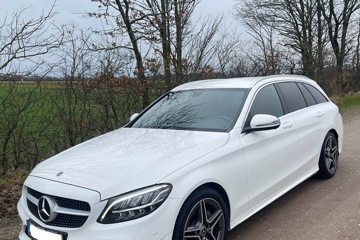 Hvid Mercedes C-Klasse fra 2019