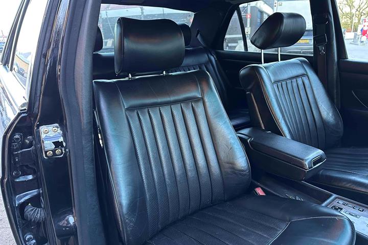 undefined Mercedes 380 SE fra 1982