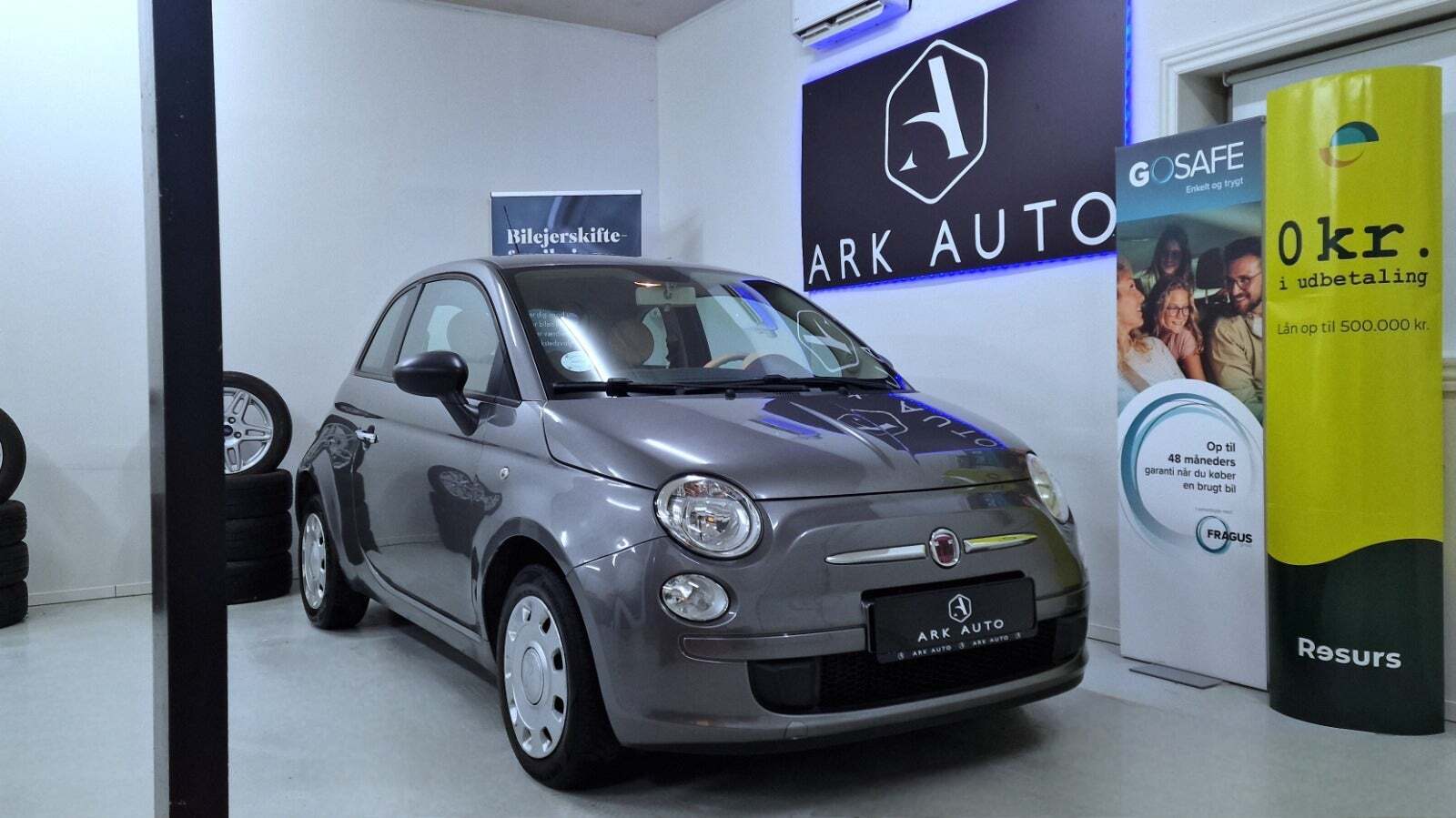 Grå Fiat 500 fra 2010