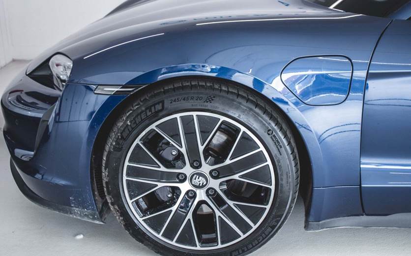 Porsche Taycan