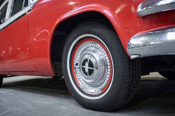 undefined Dodge Coronet fra 1956 set udefra