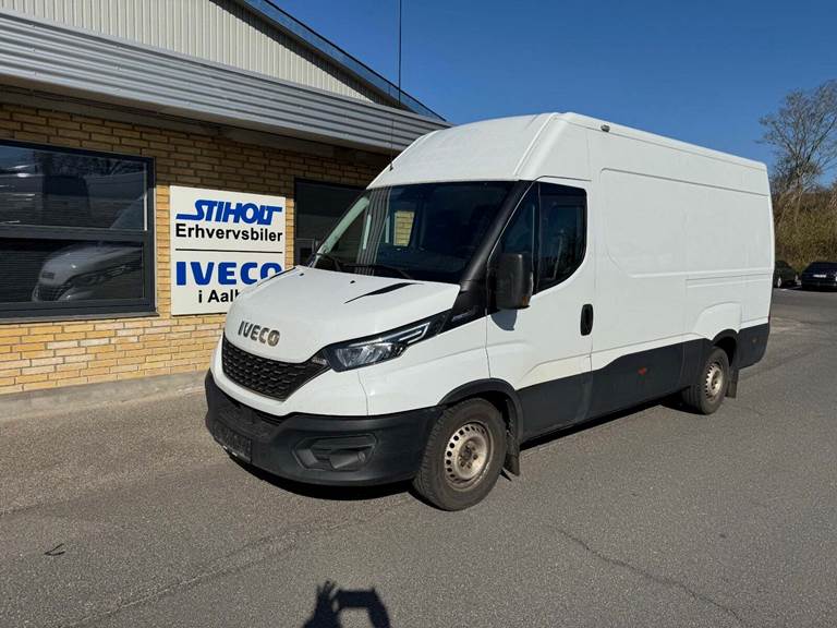 Iveco Daily 3,0 35S18 12m³ Van AG8