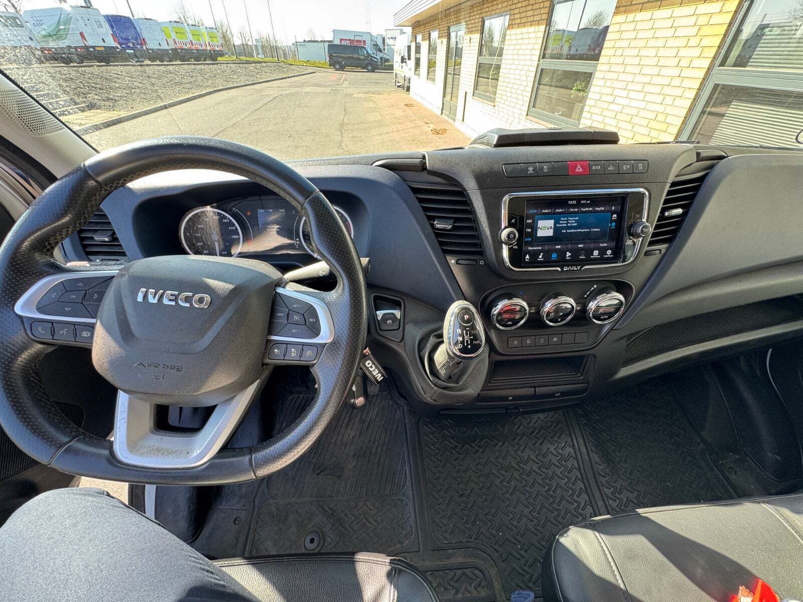 Hvid Iveco Daily fra 2021