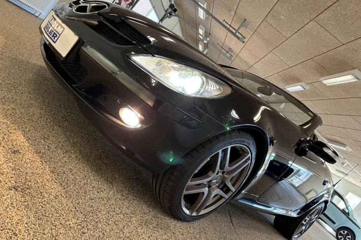Sort Mercedes SLK350 fra 2004