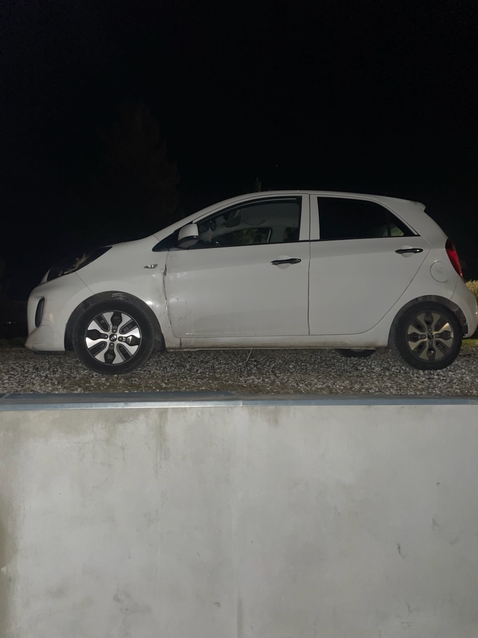Hvid Kia Picanto fra 2015
