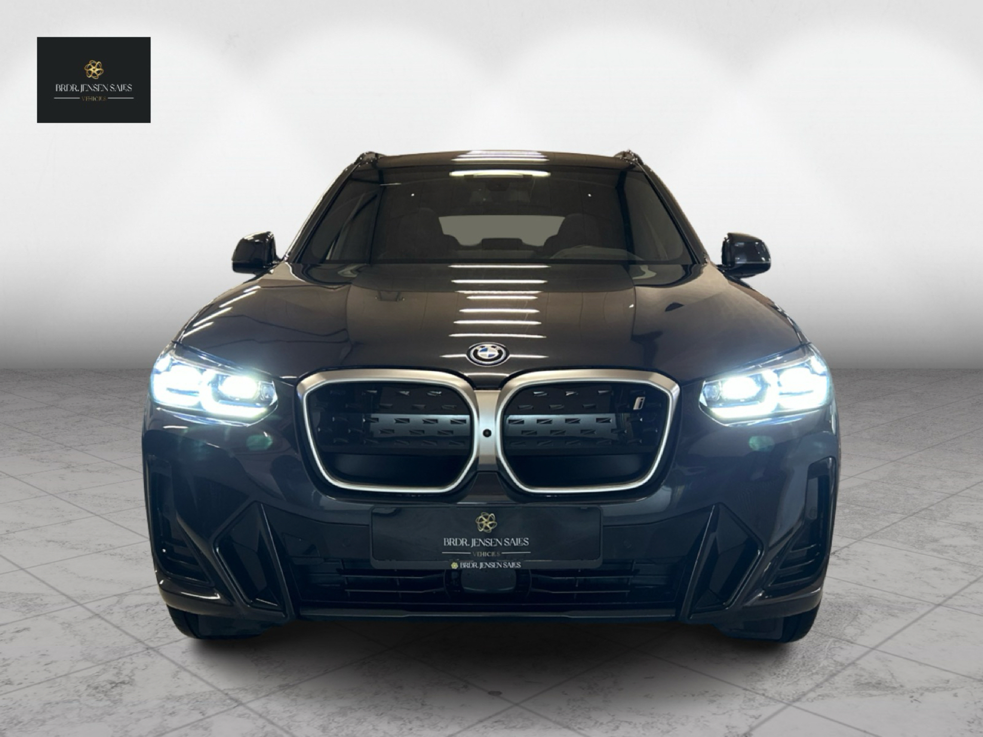 Sort BMW iX3 fra 2023