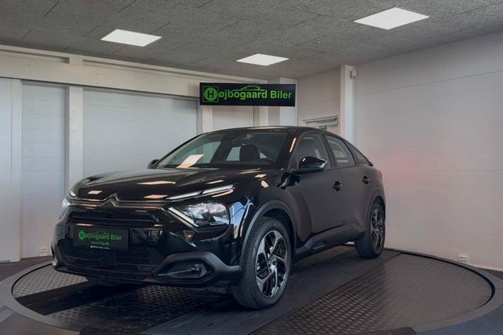 Sort Citroën ë-C4 fra 2024 set udefra