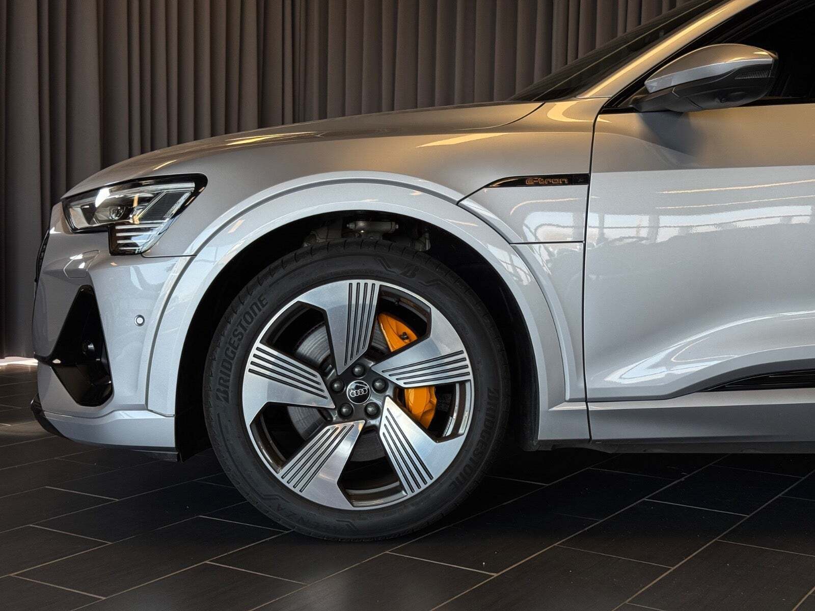 Audi e-tron 55 S-line Sportback quattro