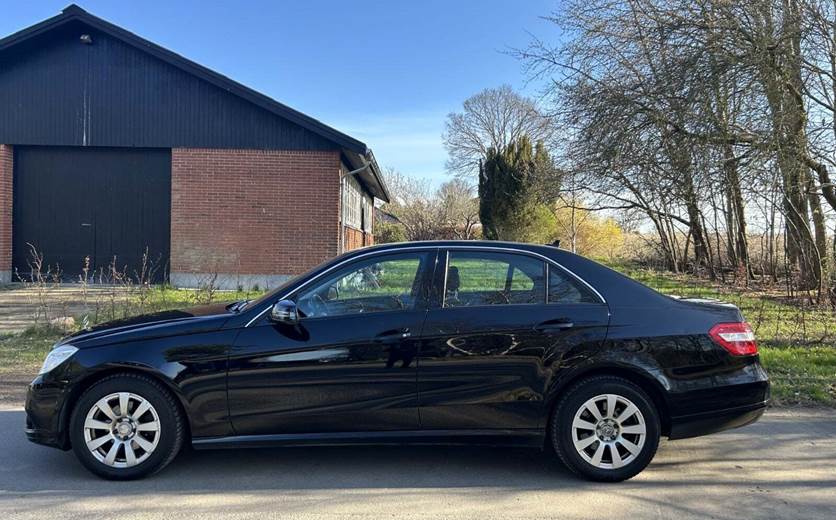 Mercedes E200