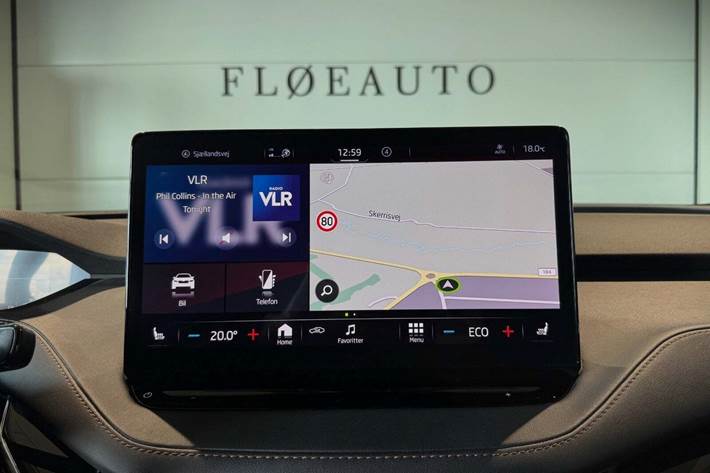 Grå Skoda Enyaq fra 2021