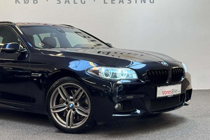 Sort BMW 535d fra 2016