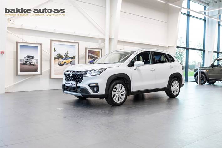 Hvid Suzuki S-Cross fra 2023