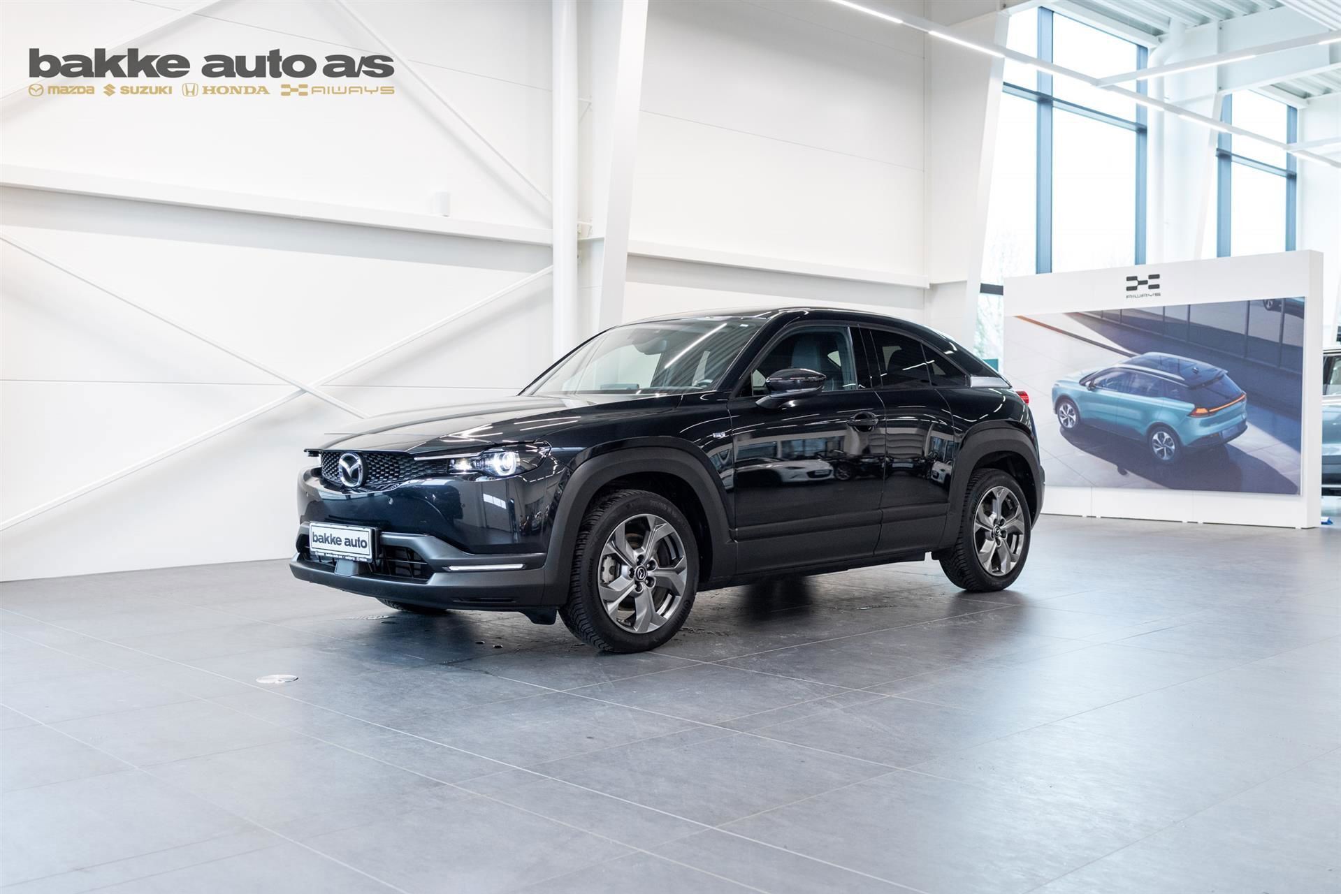 Mazda MX-30 e-Skyactiv Makoto 145HK 5d Aut.