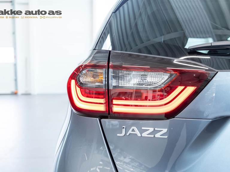 Honda Jazz 1,5 i-MMD Hybrid Executive E-CVT 109HK 5d 7g Aut.