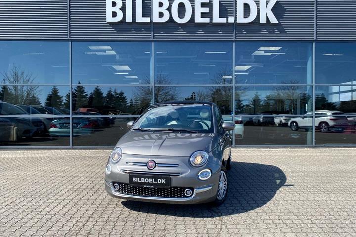 Grå Fiat 500 fra 2022