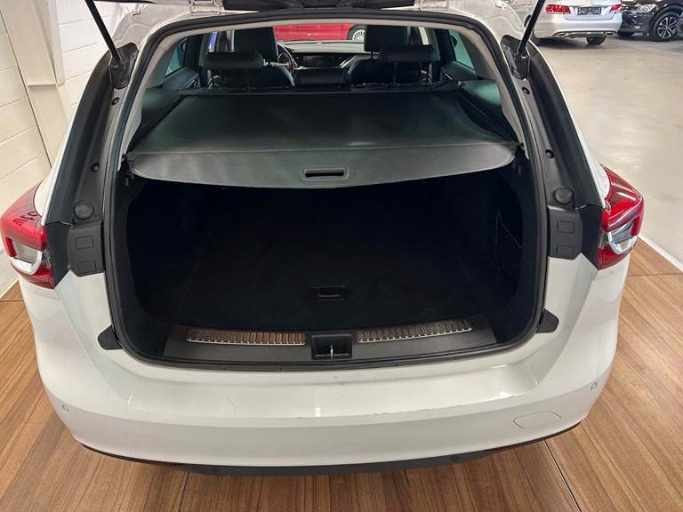 Opel Insignia 1,5 T 165 Dynamic Sports Tourer