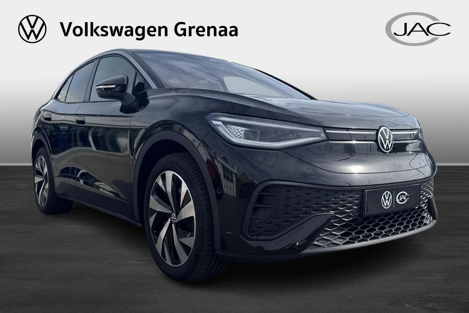 Sort VW ID.5 fra 2025 set udefra