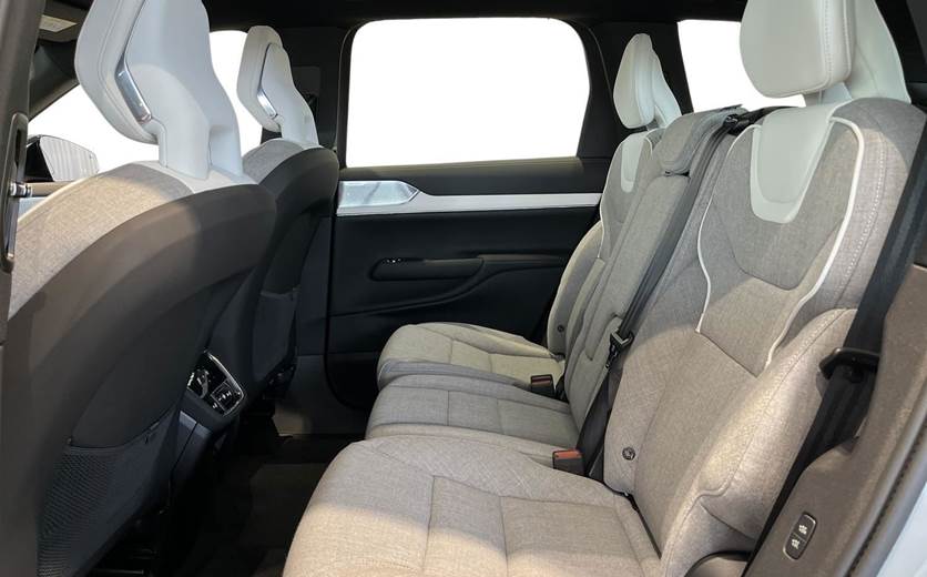 Volvo EX90
