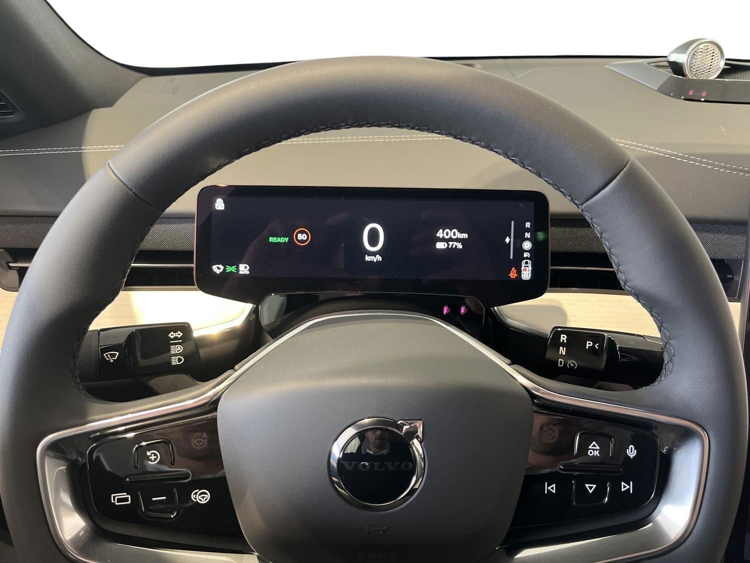 Volvo EX90