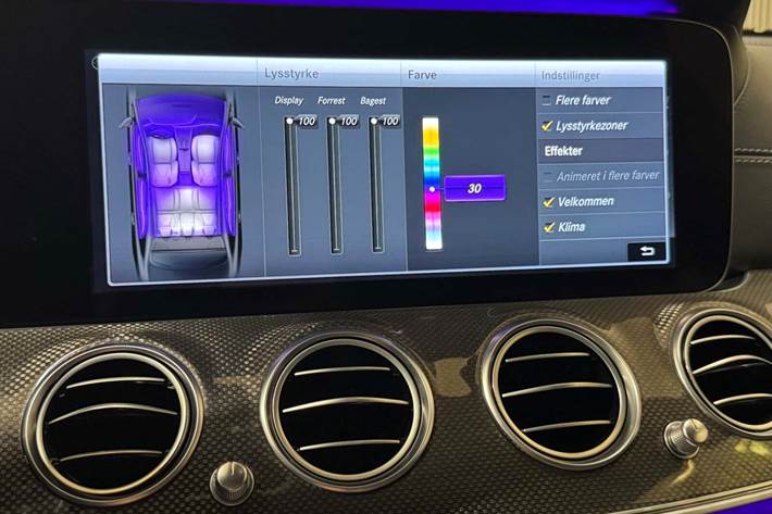 Grå Mercedes E63 fra 2018