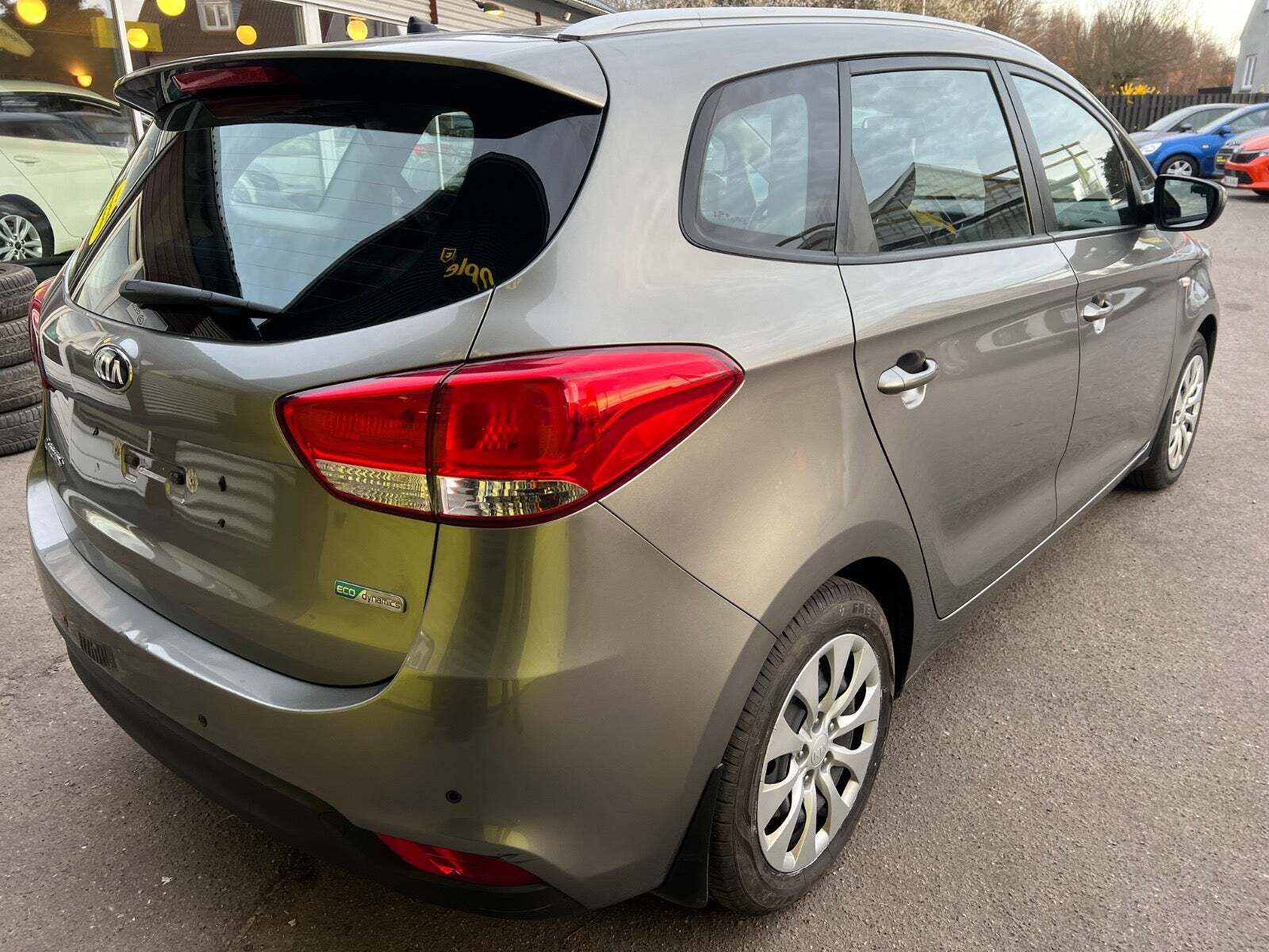 Kia Carens 1,6 GDi Style 7prs