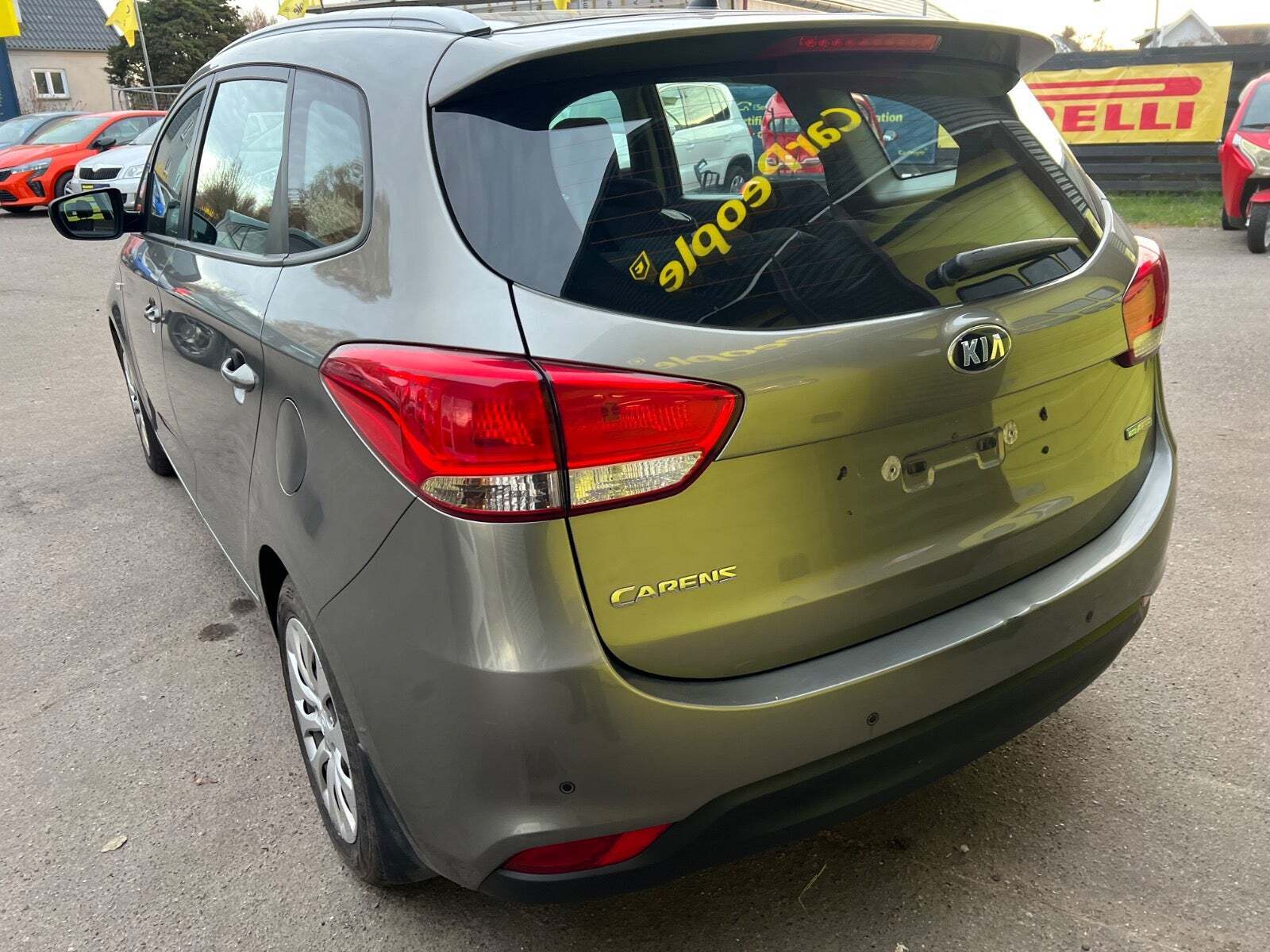 Kia Carens