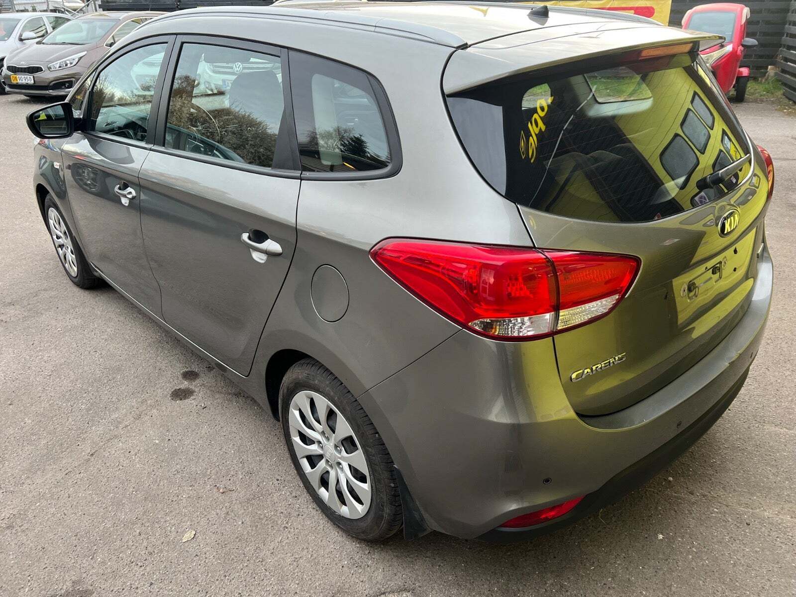 Kia Carens