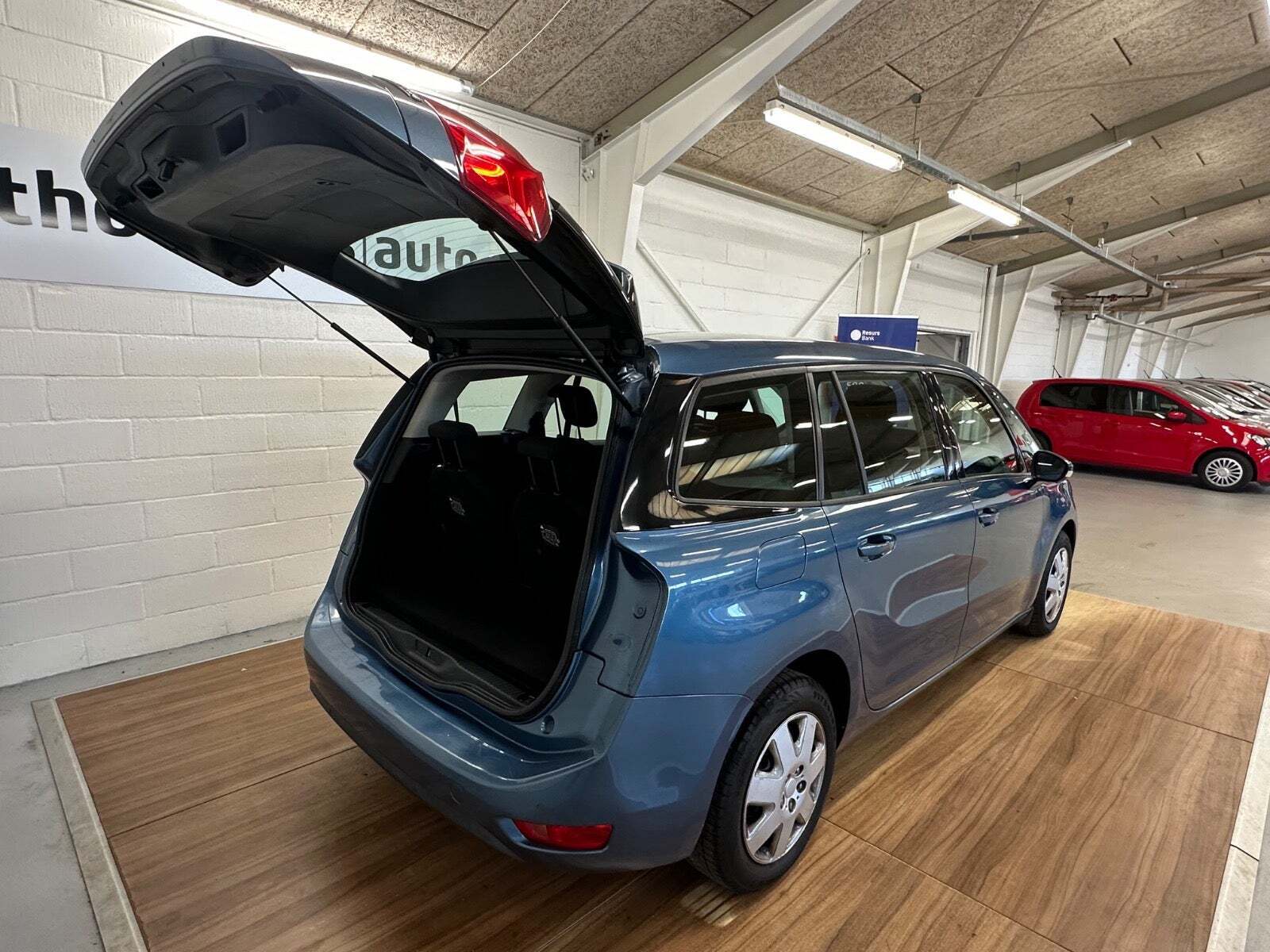 Blå Citroën Grand C4 Picasso fra 2014
