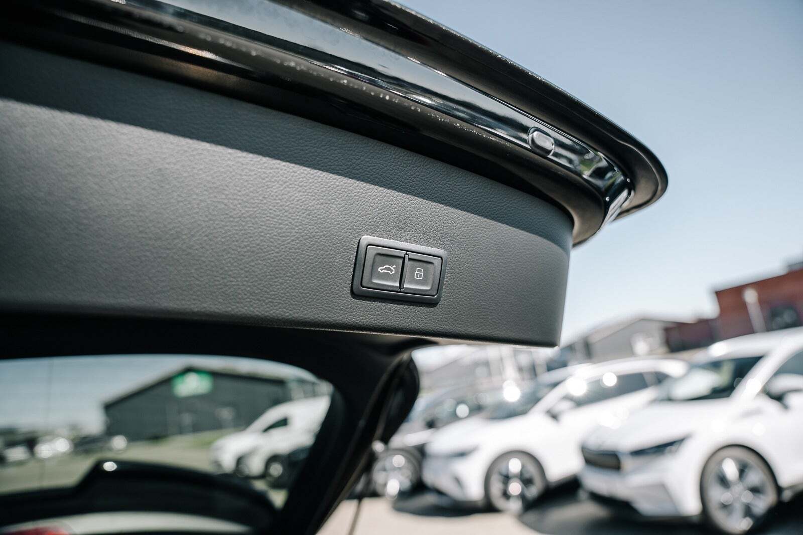 Hvid Audi RS6 fra 2016