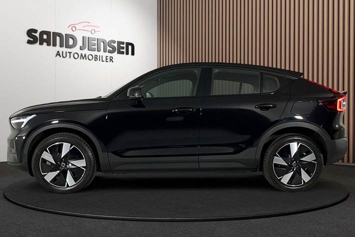 Sort Volvo C40 fra 2024