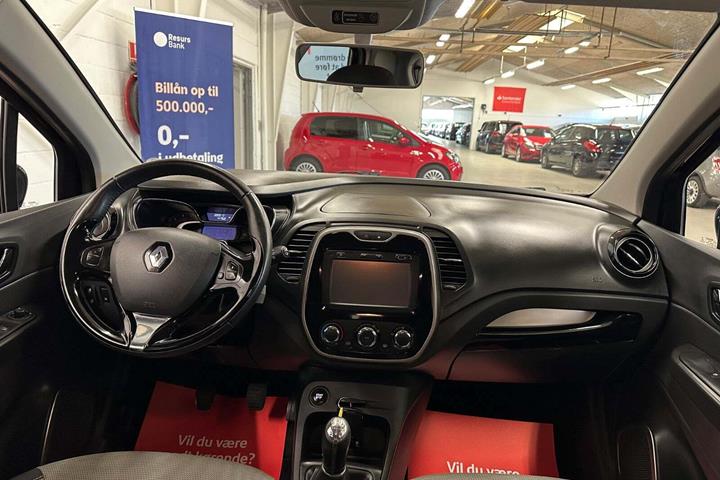 Sort Renault Captur fra 2016