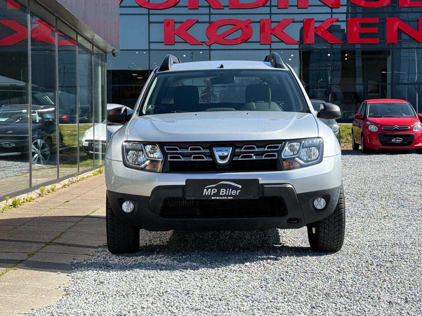 Sølv Dacia Duster fra 2015
