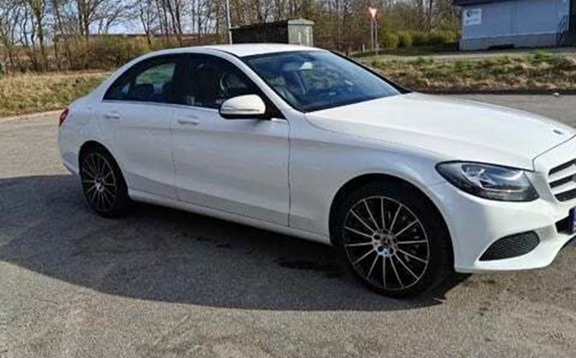 Mercedes C220