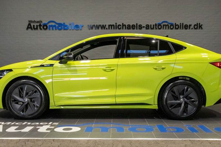 Grøn Skoda Enyaq fra 2024