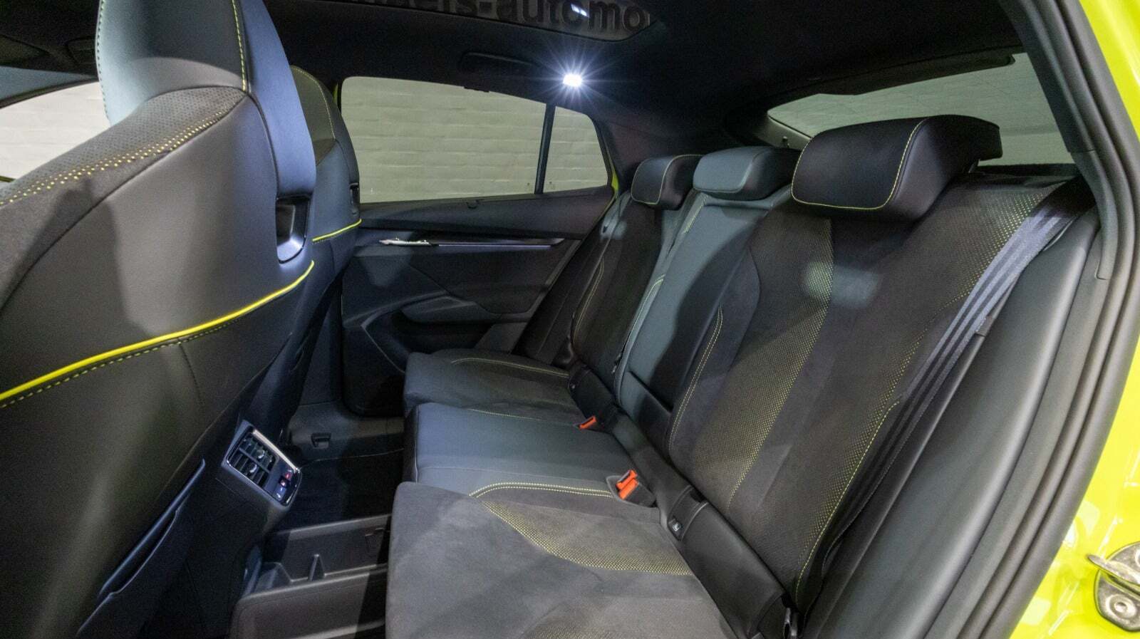 Grøn Skoda Enyaq fra 2024