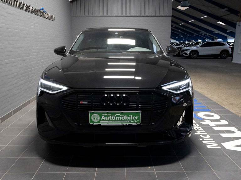Audi e-tron 55 Black Edition Sportback quattro