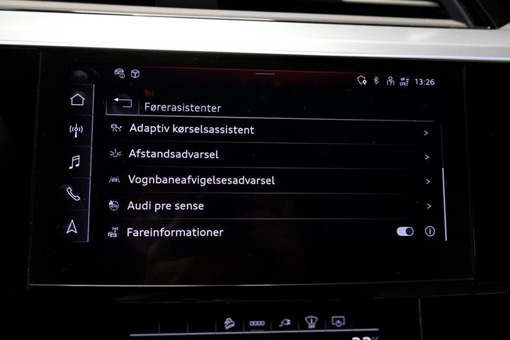 Sort Audi e-tron fra 2022