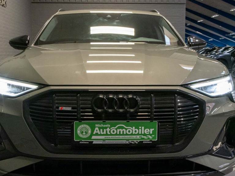 Audi e-tron 55 Black Edition S-line quattro