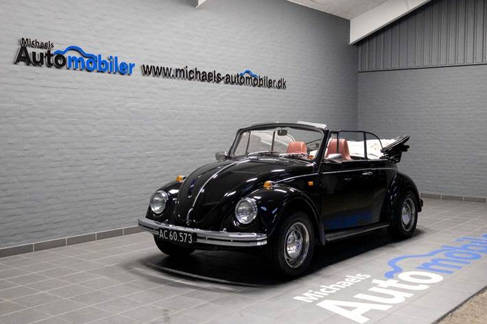 Sort VW 1300 fra 1967