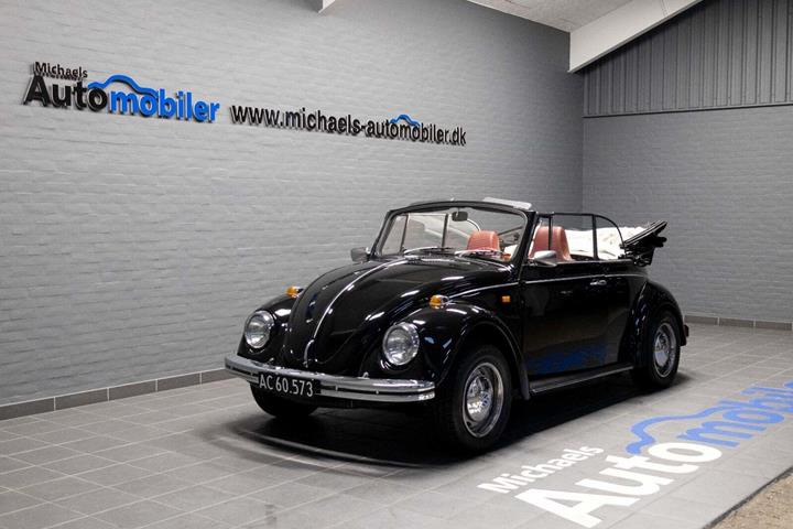 Sort VW 1300 fra 1967