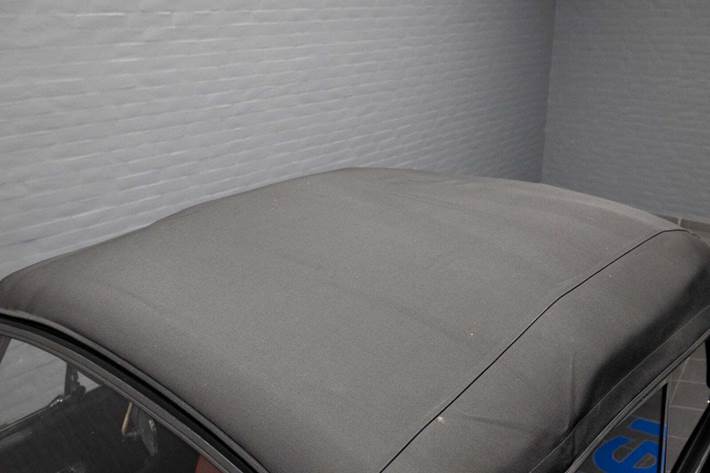 Sort VW 1300 fra 1967