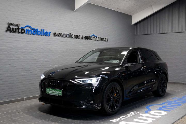 Sort Audi e-tron fra 2022