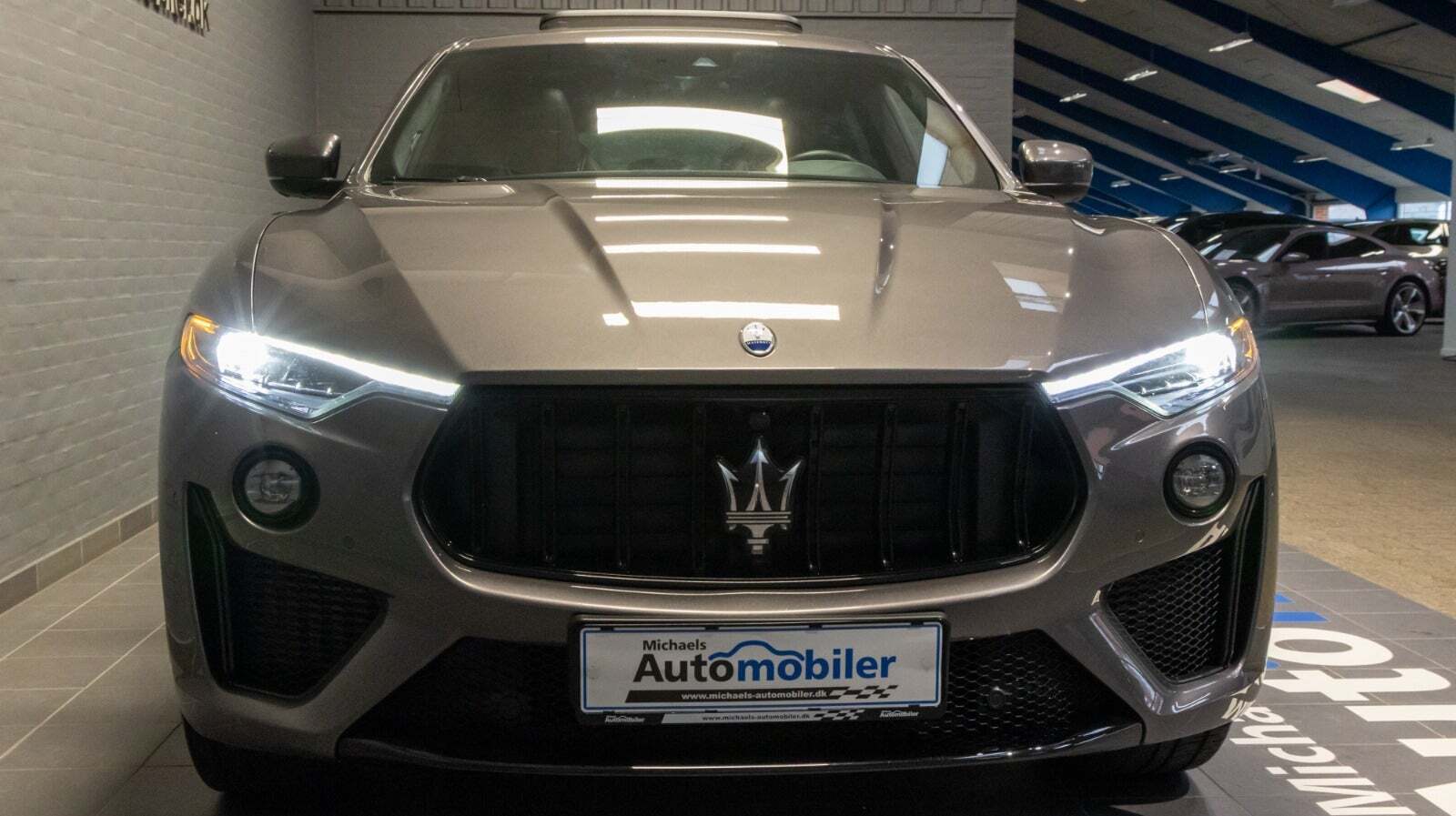 Grå Maserati Levante fra 2021