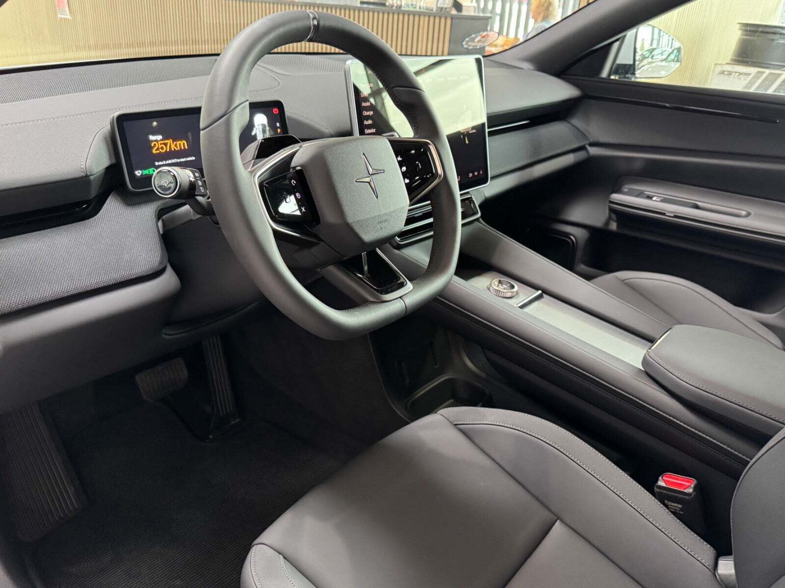 Polestar 4 Long Range