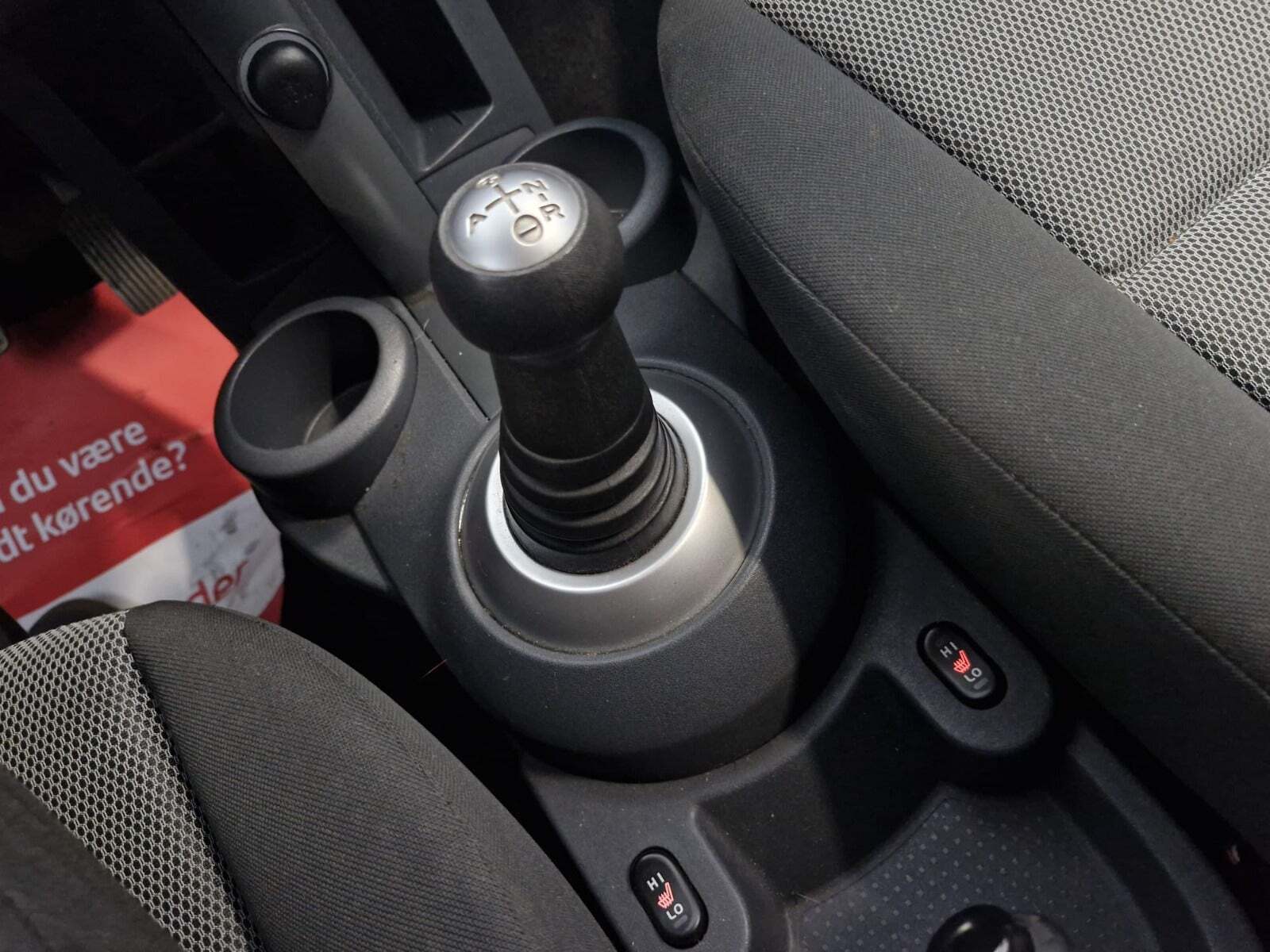 Hvid Mitsubishi Colt fra 2011